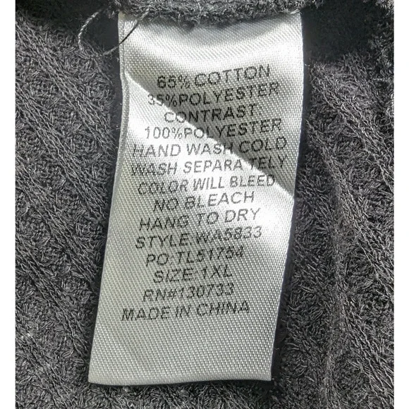 Umgee Black Shirt with Floral Ruffle Sleeves Size 1X - Picture 4 of 5